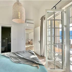 4 bedroom villa with pool and sea views, Kumbor, sleeps 8-10